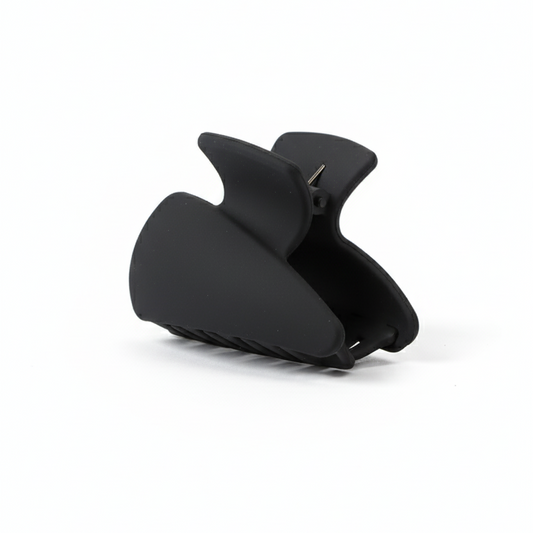 Minimalist & Modern: Sleek Black Matte Hair Claw