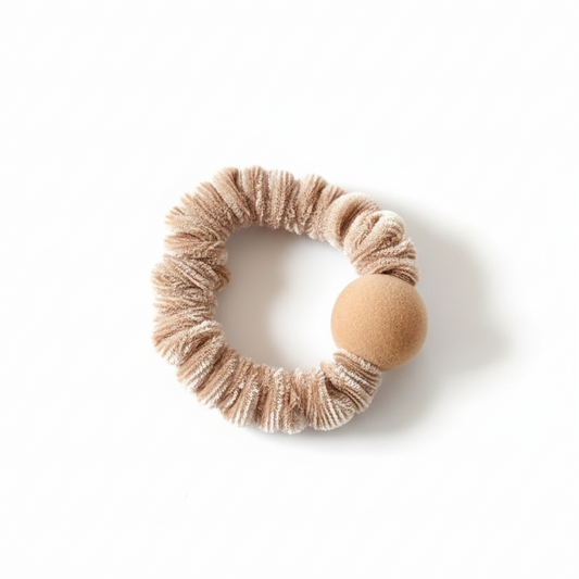 The Velvet Sphere Scrunchie
Soft Brown